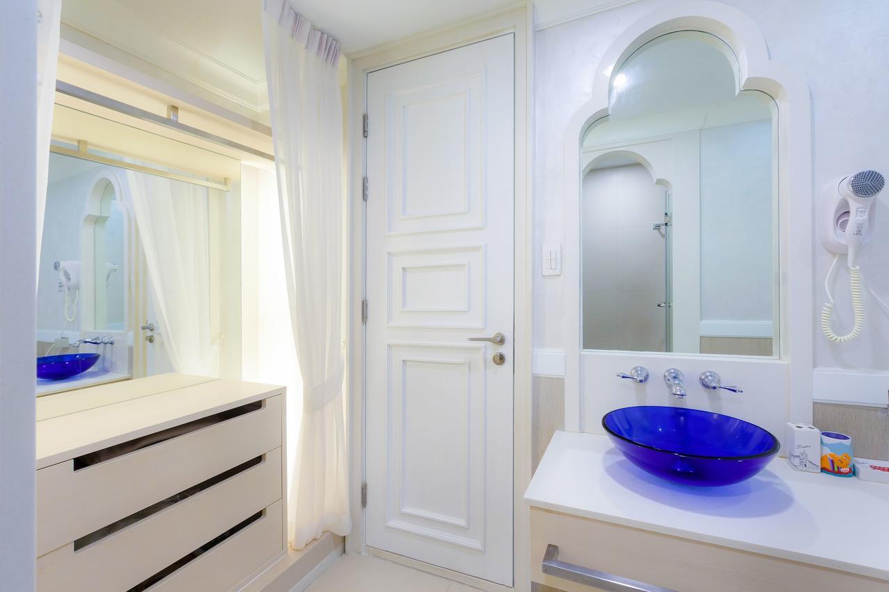 Marrakesh Beachfront Condominium ホアヒン郡 エクステリア 写真
